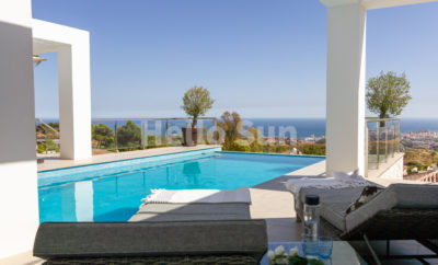 Luxury Modern Villa with Spectacular Views