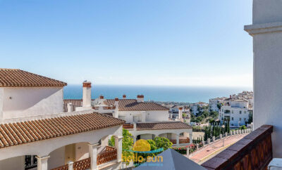 Lovely Apartment with Views in Calahonda, Mijas!