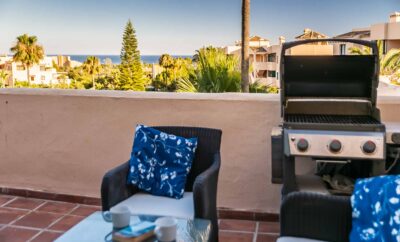 ¡Apartamento con vistas en Elviria, Marbella!