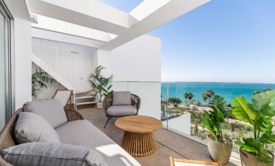 Beach front, luxury duplex penthouse in Benalmadena, Malaga!